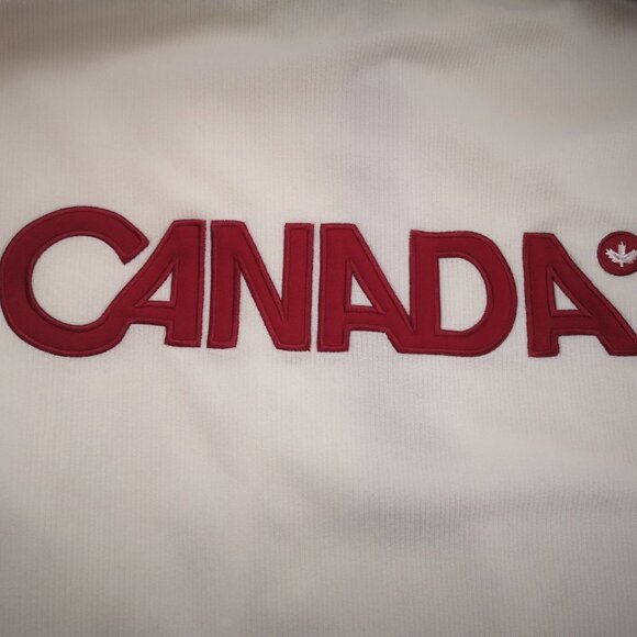 Hudson's Bay Co. Men's Size Large Official Outfitters 2010 Olympics 1/2 Zip - Picture 4 of 13